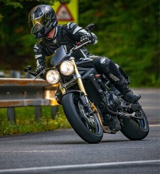 Triumph Street Triple 675 - 1