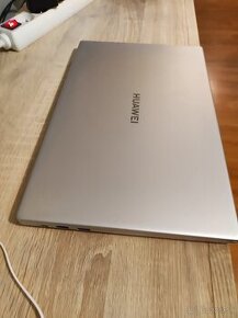 Huawei Matebook