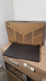 Asus Tuf Gaming F17 FX706H  17.3"144Hz,RTX 3050,i5-11400H,