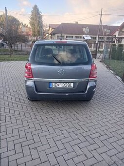 Opel Zafira - 1