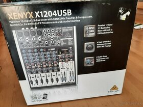 Mixer Behringer XENYX X1204 USB