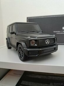 RC MODEL / MERCEDES AMG G6 - 1