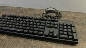 Herná klávesnica steelseries Apex M500