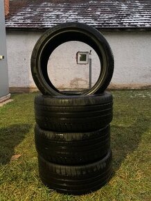 Triangle Sportex 225/40 r18