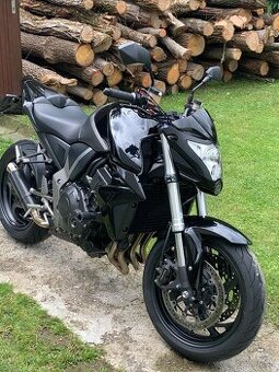 Honda cb1000r