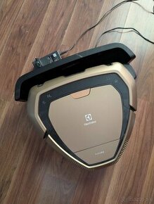 Roboticky vysavac Electrolux Pure i9.2 Gold