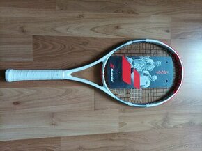 Tenisová raketa BABOLAT EVO STRIKE 102.