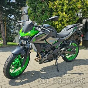 Kawasaki Z500 SE - 1