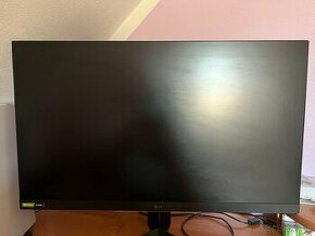 Monitor LG UltraGear - 1