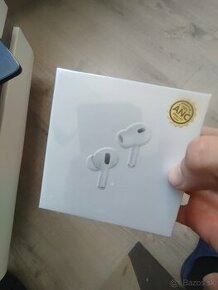 Apple AirPods pro 2 generácie - 1