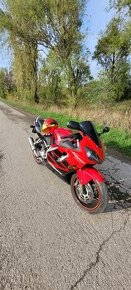 Honda cbr 600 f4i