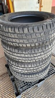 Kumho Por Tran  215 75 R16 c. 4x zimné