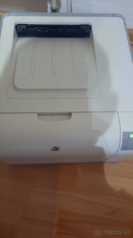 Farebná laserová tlačiareň HP Color LaserJet CP1215