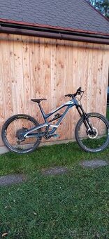 Horsky bicykel YT INDUSTRIES CAPRA 27 - 1