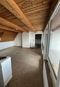 3 poschodový RD, 320 m2 úžitková plocha, na pozemku 305,...