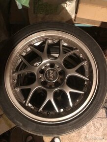 R17 5x112