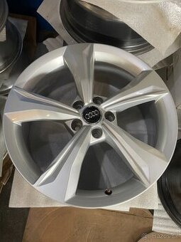 original Audi Q5 R19 S-Line 5x112 et34 80A601025K