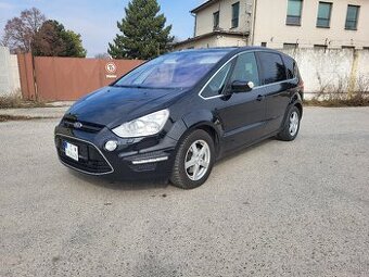 Ford s max titanium