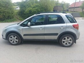 Suzuki SX4 - 1