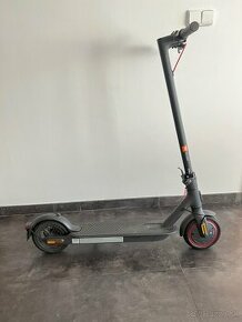 Xiaomi Mi Electric Scooter Pro 2