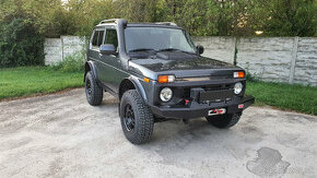 Lada Niva BRONTO, r. 2023, 1.majiteľ, 6800 km, NOVÉ v ZÁRUKE