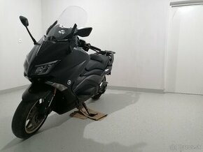 Yamaha tmax 530