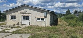 Výrobno-skladová hala v Rabči na predaj/prenájom 1400 m2