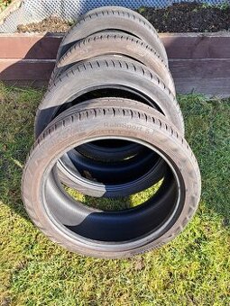 Letne pneu 255/40 r20 - 1