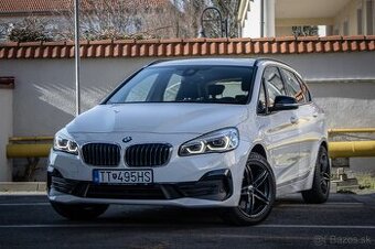 BMW 225xe iPerformance SportLine 4X4 Plug-In hybrid A/T