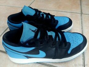 Jordan 1 Low tenisky 39 - 1