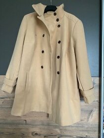Béžový kabát veľkosť 48