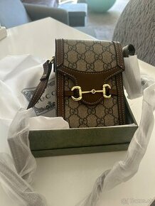 Gucci crossbody kabelka