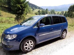 VW Touran 1,4 TSI 7 miestny