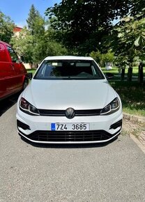 VW Golf R 2.0 TSI 4MOTION DSG