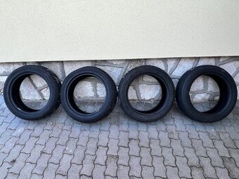 225/50R18 ContiwinterContact TS830P