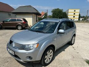 Mitsubishi Outlander 2.2 DI-D 4x4 instyle 7miest navi xenon - 1