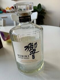 Predam prazdnu flasu po whiskey HIBIKI