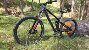 Trek Fuel EX 8 M Horský Trailový bicykel