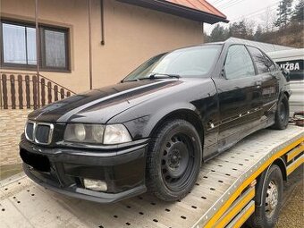 Rozpredám Bmw e36 320i - 1