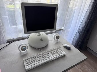 Apple iMac G4 zberateľsky kúsok