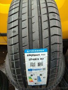 225/45R19 nové letné pneumatiky triangle EffexSport