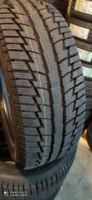 Zimné pneumatiky 235/55 R18