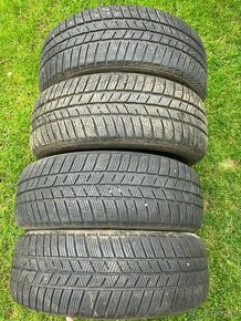 .Zimne pneu Barum Polaris 205/55 R16 DOT4318