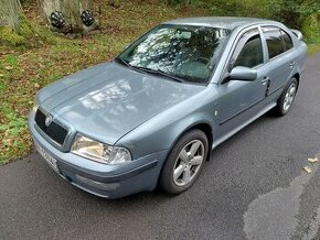 SKODA OCTAVIA 1.6 AMBIENTE