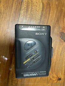 Predám walkman SONY WM-FX37