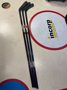 ULNE NOVA PROFI HOKEJKA CCM RIBCOR TRIGGER 7PRO 