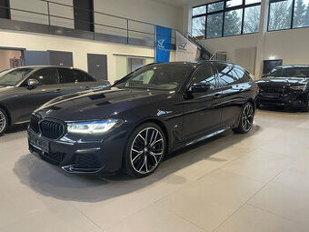 BMW Rad 5 Touring 530d Xdrive M-SPORT FACELIFT