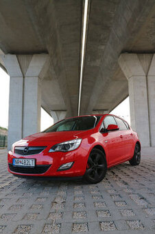 Opel Astra J 1.4 Turbo 103kw