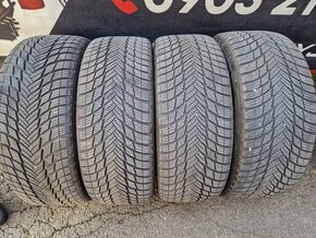 Jazdené zimné pneumatiky Bridgestone 245/45 R20