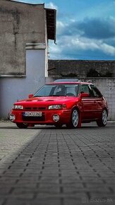 Mazda 323